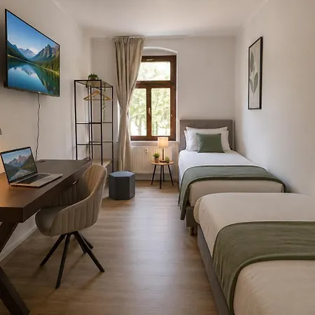 Modernes - 4 Boxspringbetten, Kueche, Wifi, Tv, Self Check-in